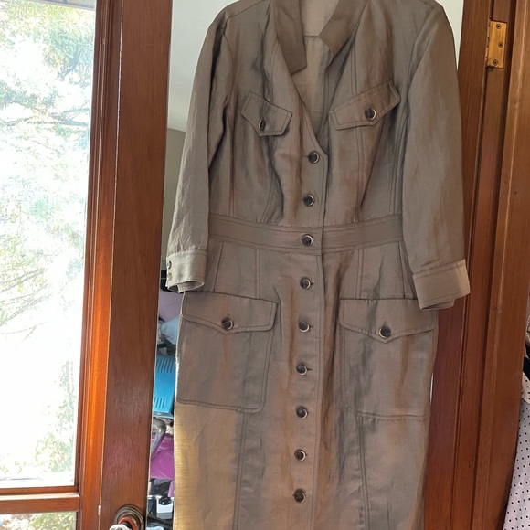 Joy Toronto never worn dress - Picture 2 of 2